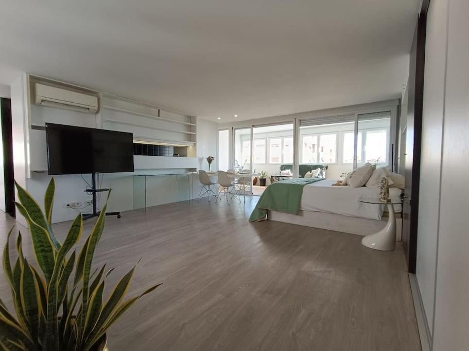 Spacious Studio By The University San Vicente Raspeig Extérieur photo
